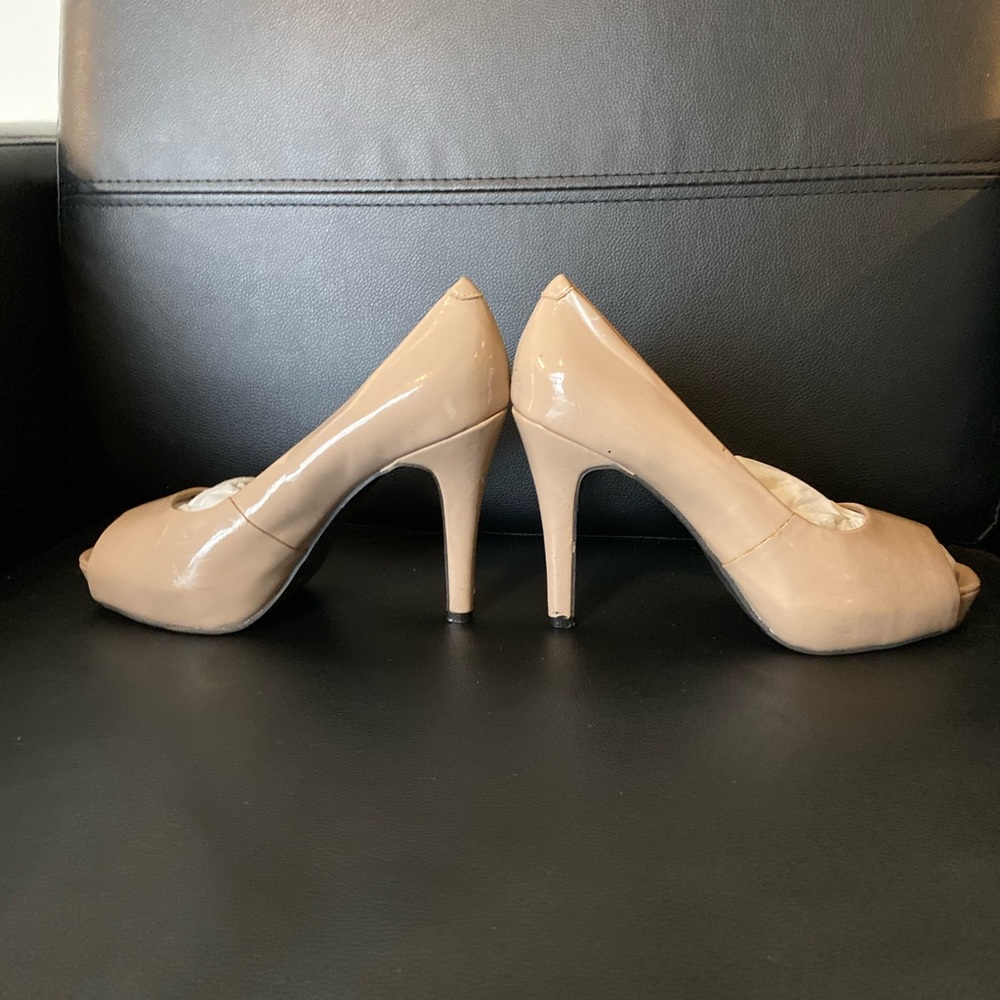 😍🔥SALE! Tope Stylish Open Toe Shoes.